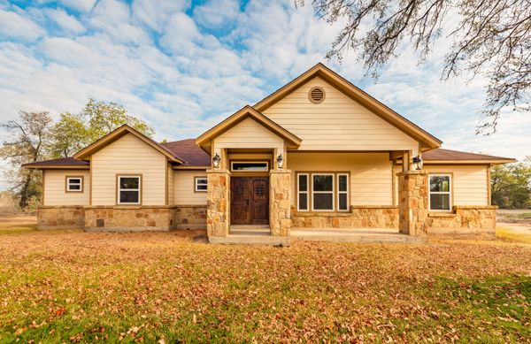 Eagle Rock, Texas Country